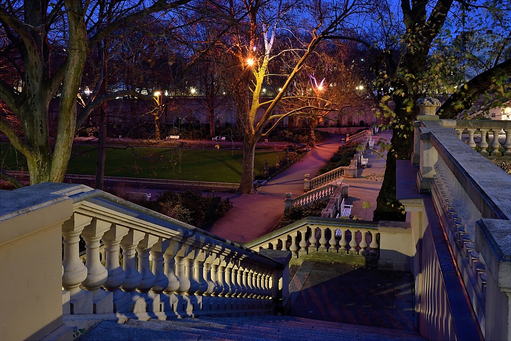 Berlin Neukölln Lichtkunst im Koernerpark