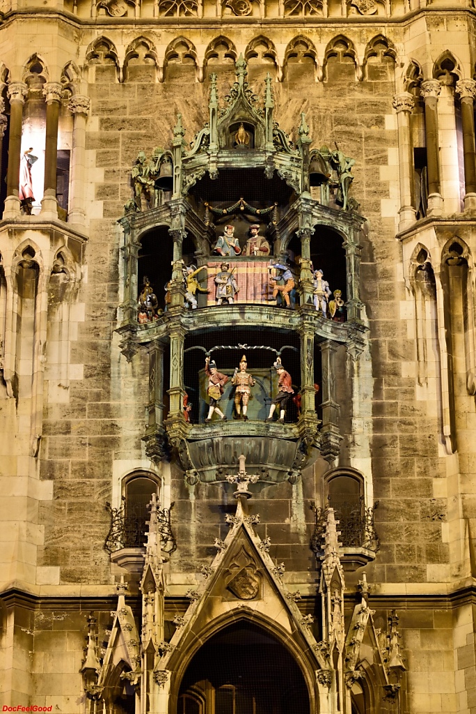 München Neues Rathaus Glockenspiel