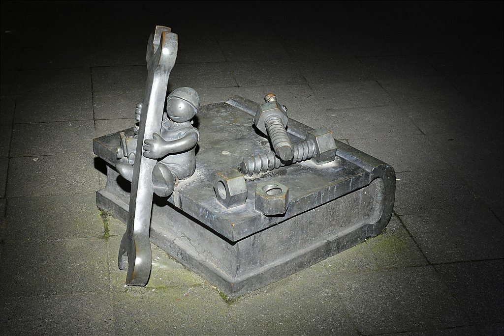 Münster Skulptur Überfrau von Tom Otterness