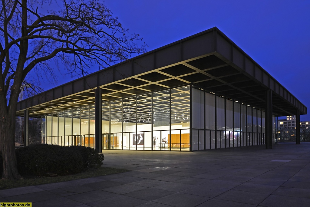 Berlin Tiergarten Neue Nationalgalerie