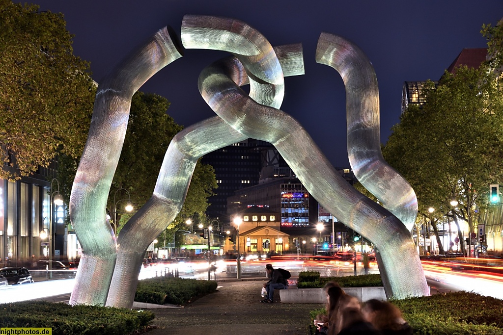 Berlin Charlottenburg Tauentzienstrasse Skulptur