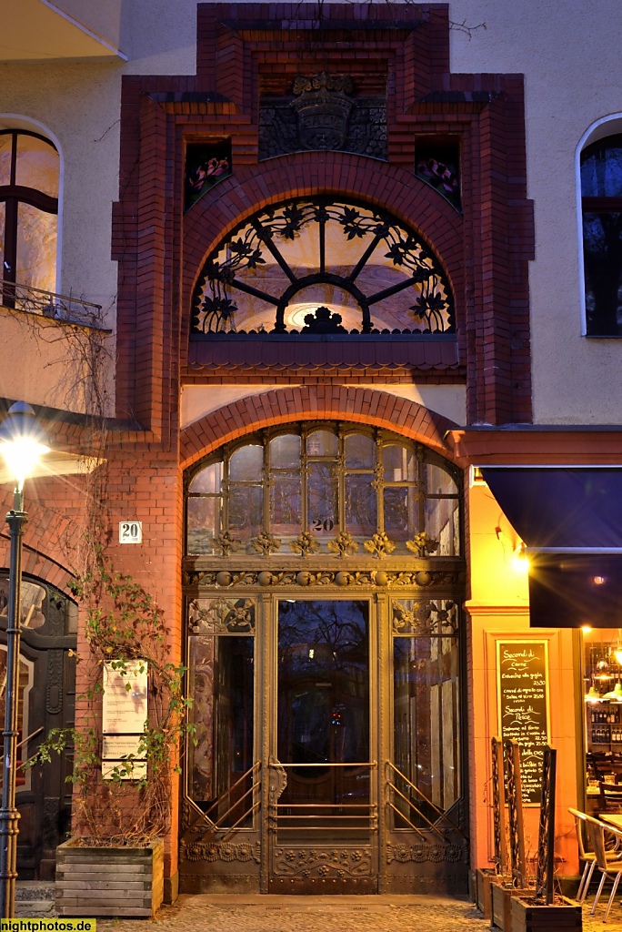 Berlin Charlottenburg Altbauportal Stuttgarter Platz 20