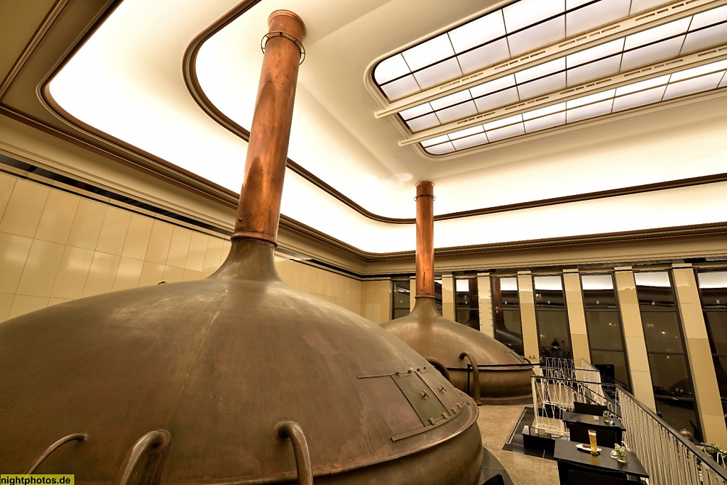 Berlin Neukölln Kindl. Erbaut 1926-1930 von Hans Claus und Richard Schepke als Sudhaus der Brauerei Kindl. Gastronomie Cafe Babette