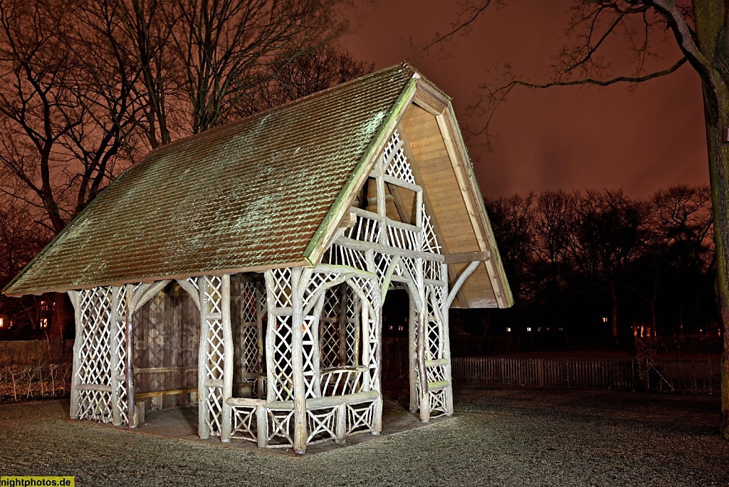 Schlosspark Biesdorf Teehaus