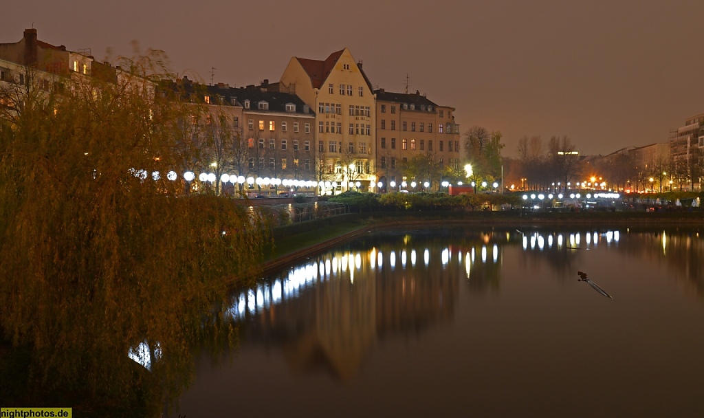 Berlin Kreuzberg Engelbecken. Ehemaliger Luisenstädtischer Kanal angelegt 1848-1852 v Peter Joseph Lenne. Umbau 1929-1932 v Erwin Barth und Hans Martin. Leuschnerdamm 1-15