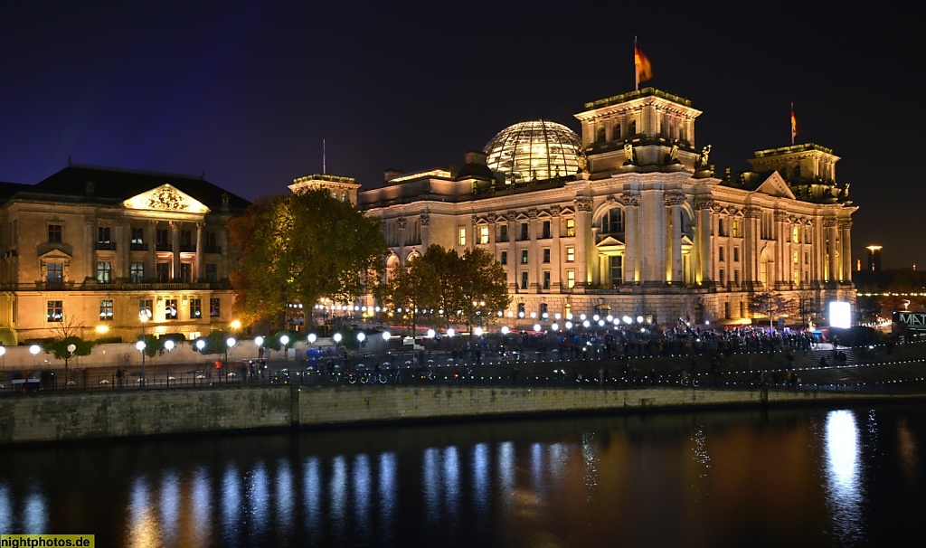 Berlin Regierungsviertel Reichstag Spree Reichstagspräsidentenpalais