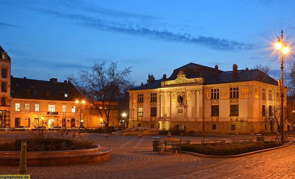 Krakau Plac Szcepanski mit Palac Sztuki und Skulptur von Jan Matejko