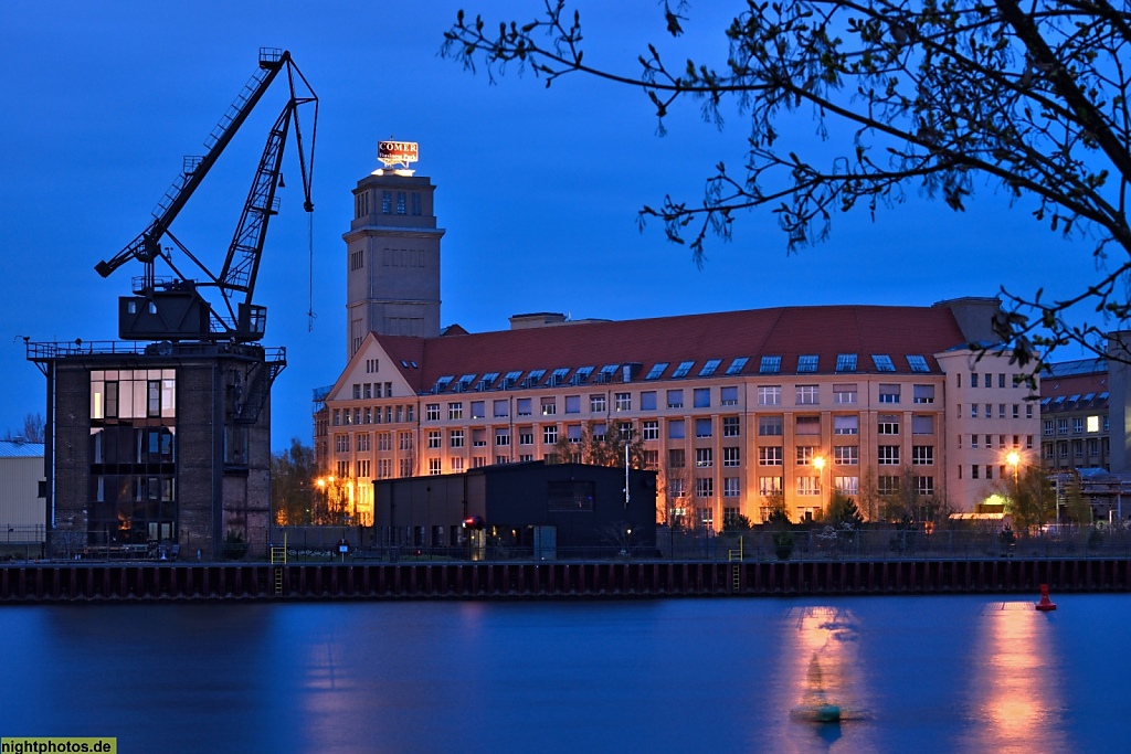 Berlin Oberschöneweide Kranhauscafe und Gewerbehof