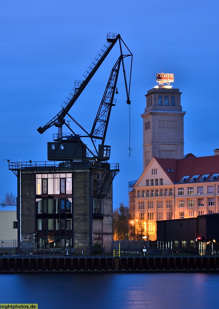 Berlin Oberschöneweide Kranhauscafe und Gewerbehof