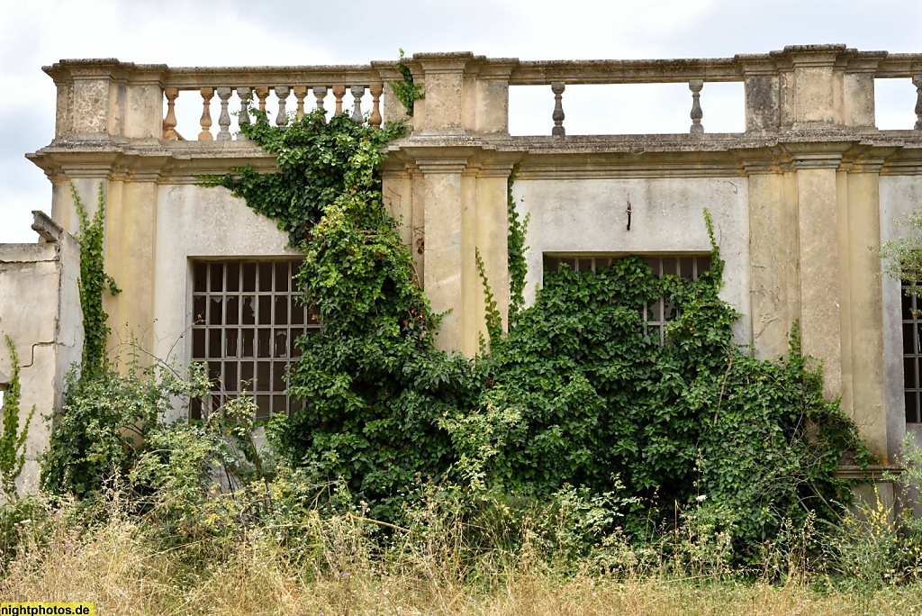 Lost Place: ehemalige Weinkooperative auf Mallorca