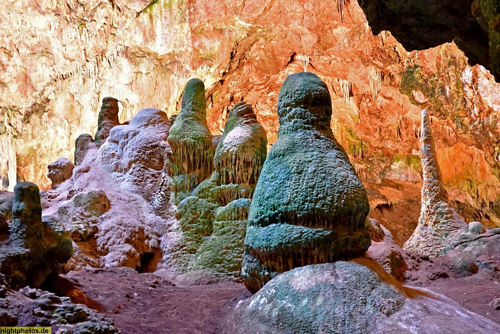 Mallorca Tropfsteinhöhle Avenc de Son Pou. Stalagmiten