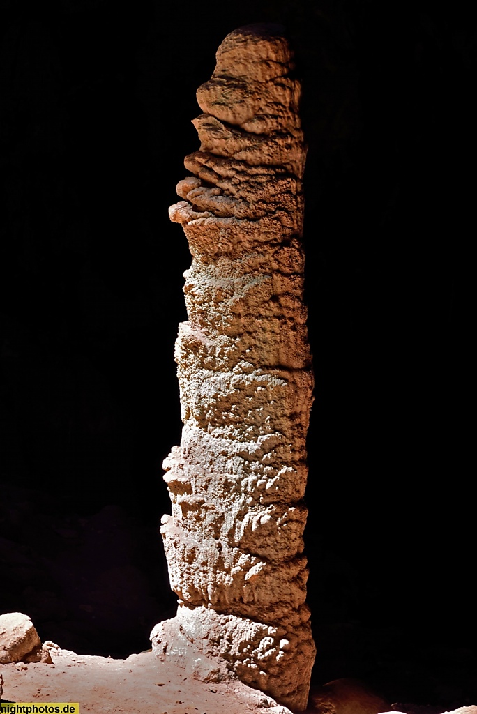 Mallorca Tropfsteinhöhle Avenc de Son Pou. Stalagmiten