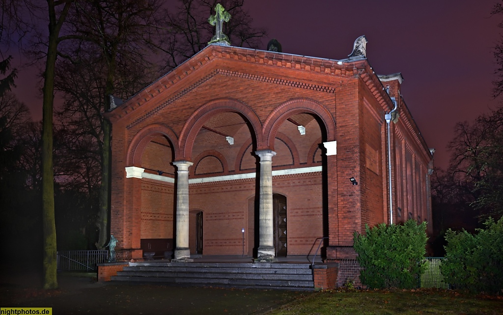 Berlin Kreuzberg Bergmannstrasse Friedhofskapelle Jerusalems- und Neue Kirche