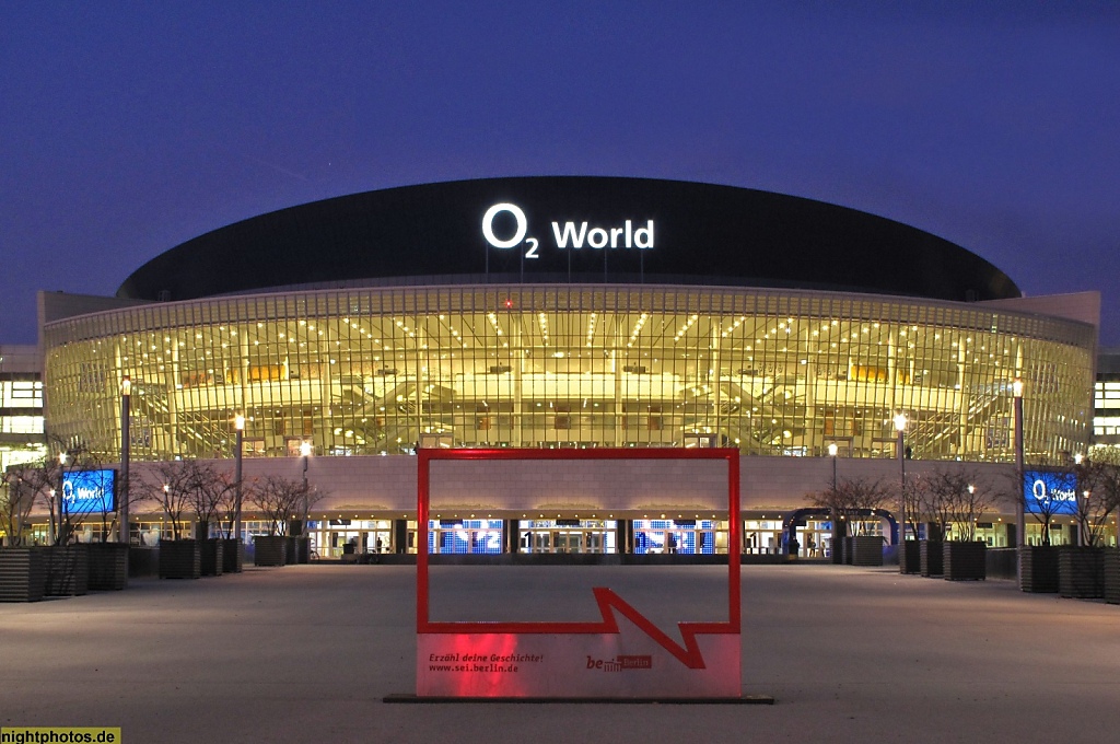 Berlin Friedrichshain O2 World Mercedes Benz Arena