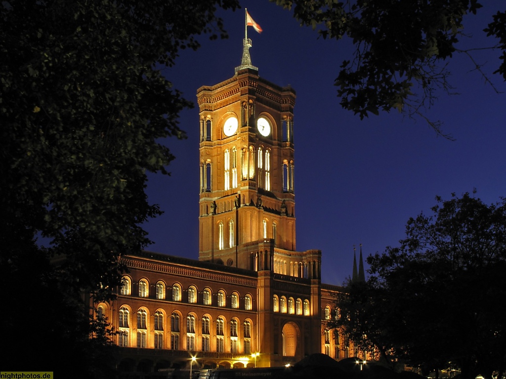 Berlin Mitte Rotes Rathaus erbaut 1861-1869 von Baumeister Hermann Friedrich Waesemann