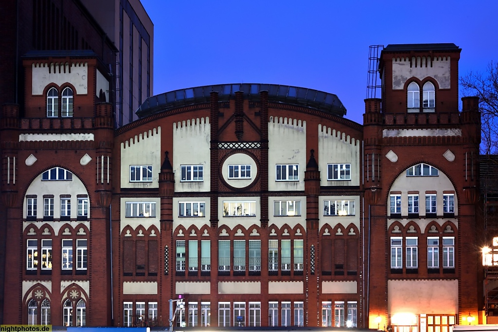 Berlin Charlottenburg Maschinenhaus des Kraftwerks Charlottenburg erbaut 1899-1900 von Walter Klingenberg und Georg Klingenberg