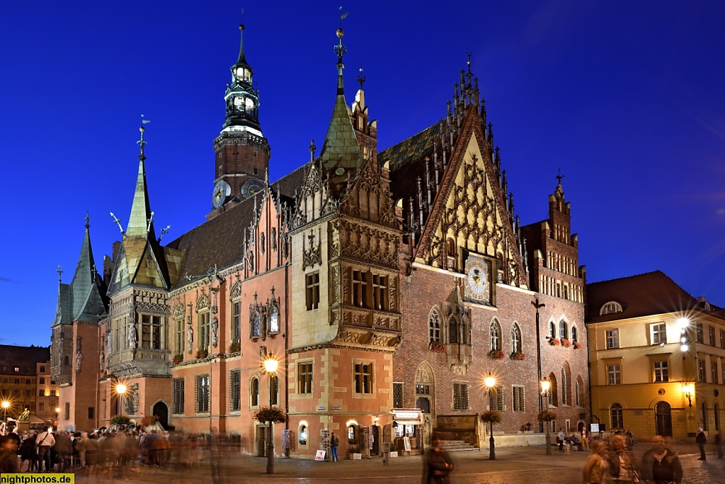 Wrocław Breslau Rathaus am Großen Markt Rynek