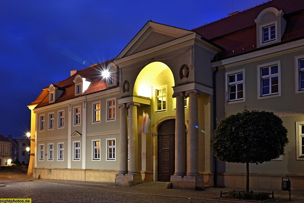 Wrocław Breslau Fürstbischöfliches Palais Residenz des Erzbischofes Papieski Wydział Teologiczny