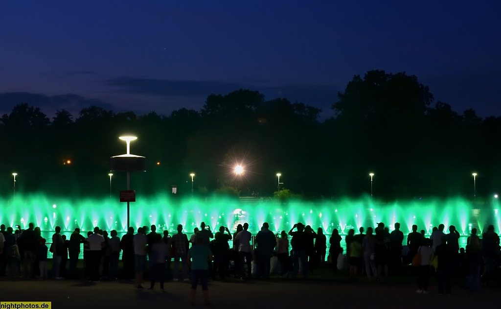 Wrocław Breslau Jahrhunderthalle Hala Stulecia Wasserspiele Lightshow