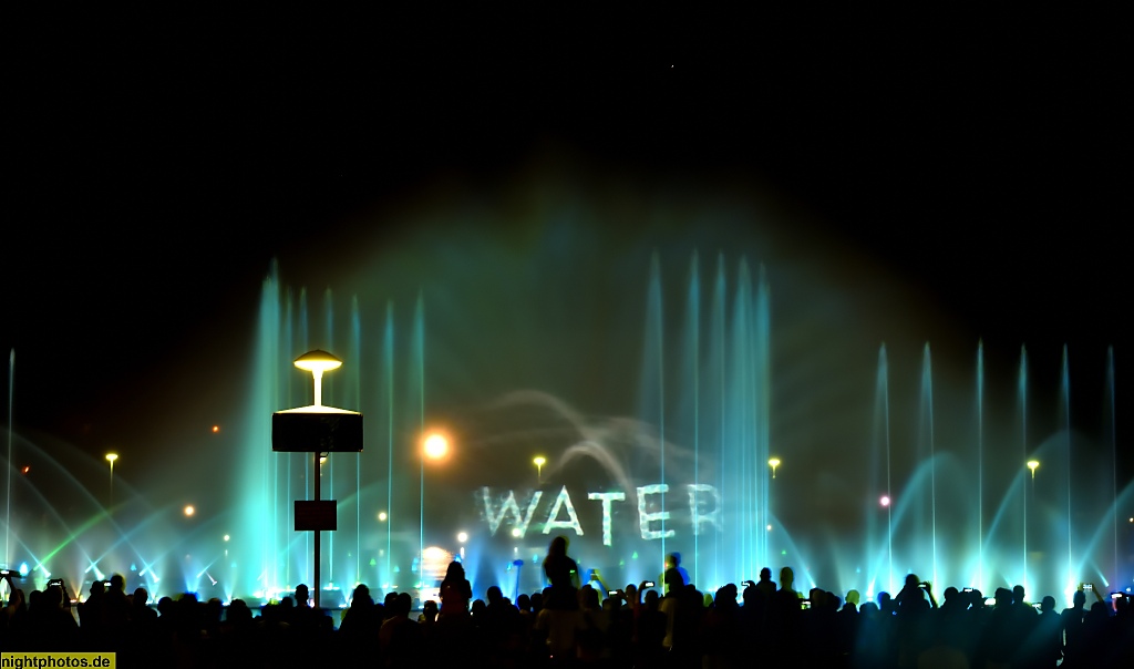 Wrocław Breslau Jahrhunderthalle Hala Stulecia Wasserspiele Lightshow