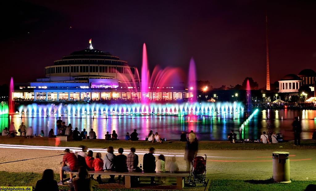 Wrocław Breslau Jahrhunderthalle Hala Stulecia Wasserspiele Lightshow