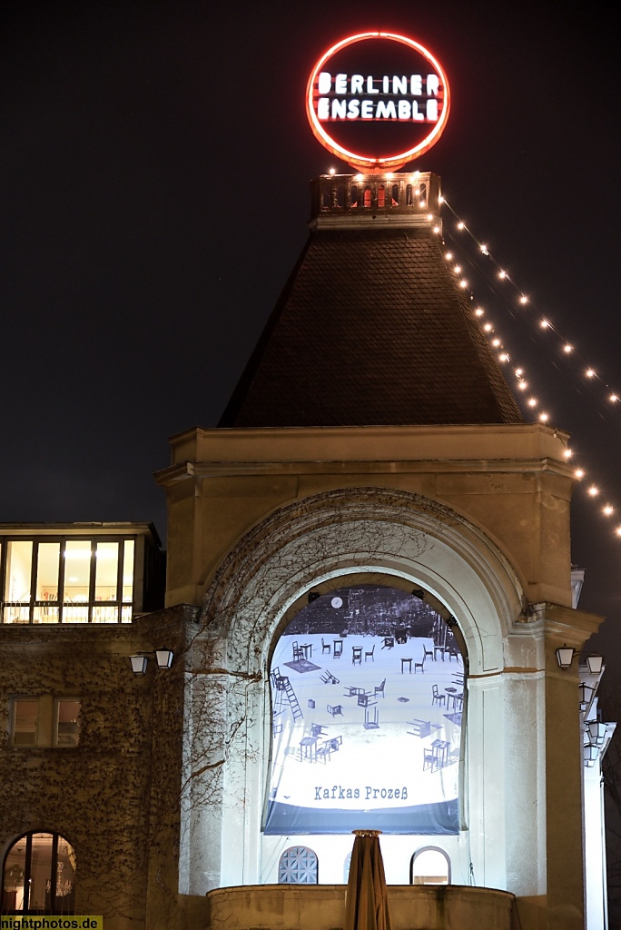 Berlin Mitte Berliner Ensemble ehem Theater am Schiffbauerdamm