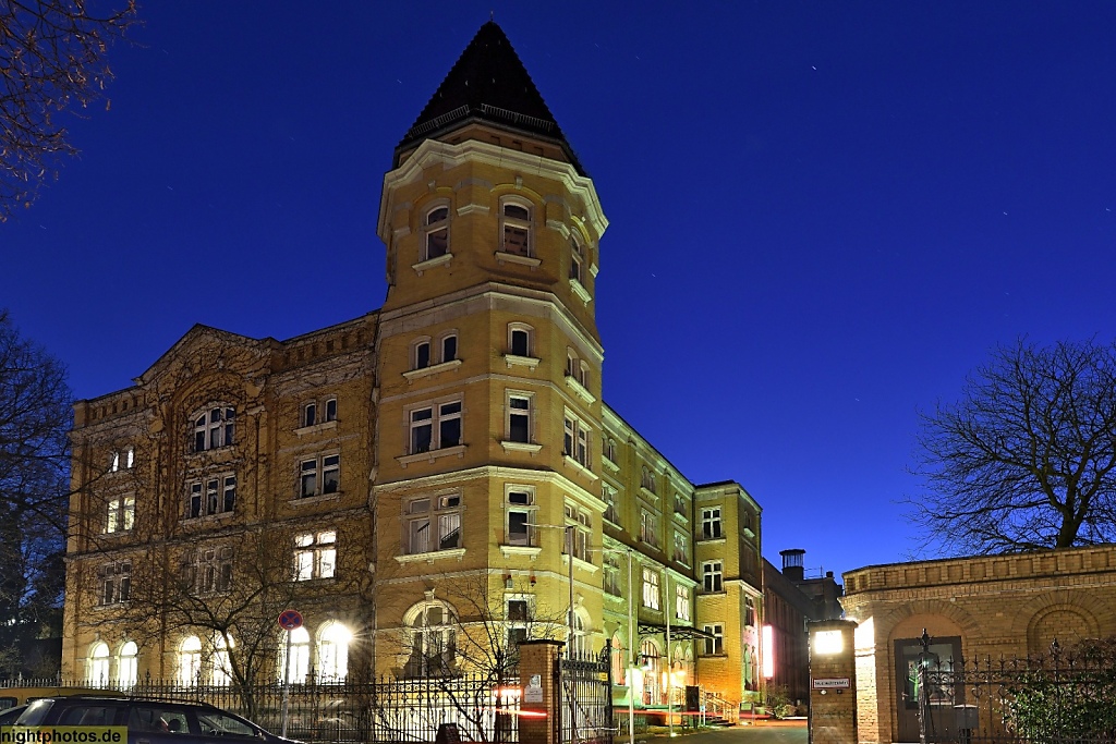 Berlin Neukölln Werkstatt der Kulturen seit 1993. Erbaut 1850-1902 als Bergschloss-Brauerei von Architekten Hanner und Hering