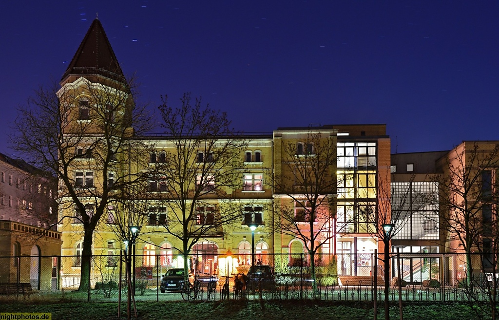 Berlin Neukölln Werkstatt der Kulturen seit 1993. Erbaut 1850-1902 als Bergschloss-Brauerei von Architekten Hanner und Hering