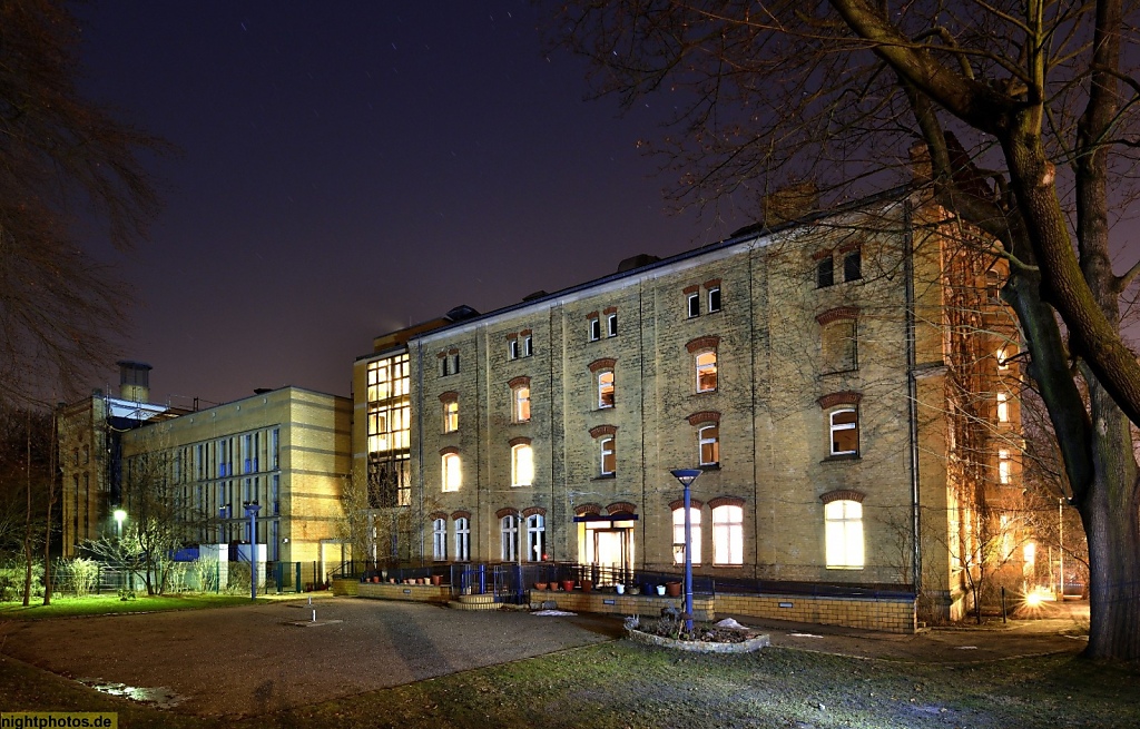 Berlin Neukölln Werkstatt der Kulturen seit 1993. Erbaut 1850-1902 als Bergschloss-Brauerei von Architekten Hanner und Hering