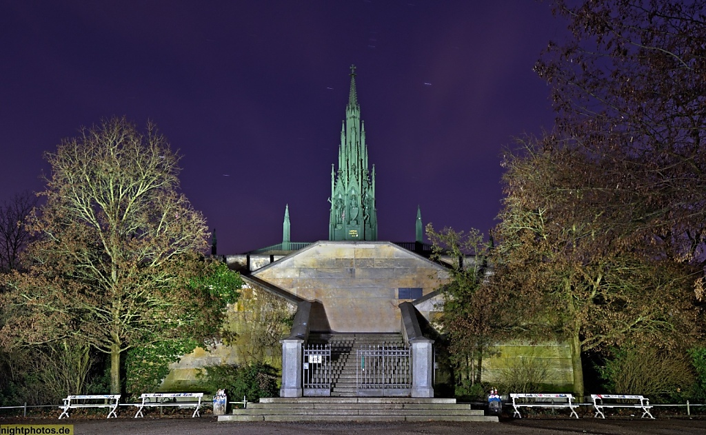 Berlin Kreuzberg Nationaldenkmal Befreiungskriege v Schinkel erb 1818-1821