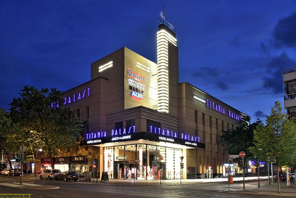 Berlin Steglitz Titania-Palast erbaut 1927-1928 von Architekten Schöffler Schlönbach und Jacobi