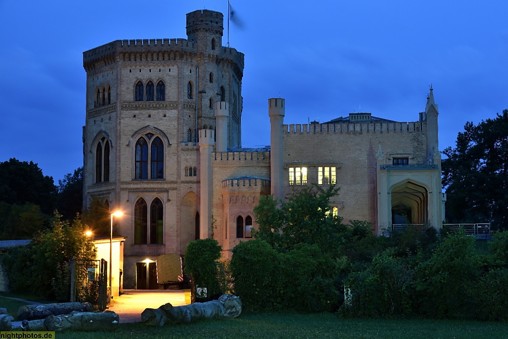 Babelsberg Schloss erbaut 1849 Ostseite