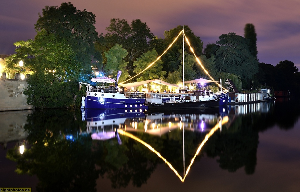 Berlin Tiergarten Schiffsrestaurant Capt'n Schillow