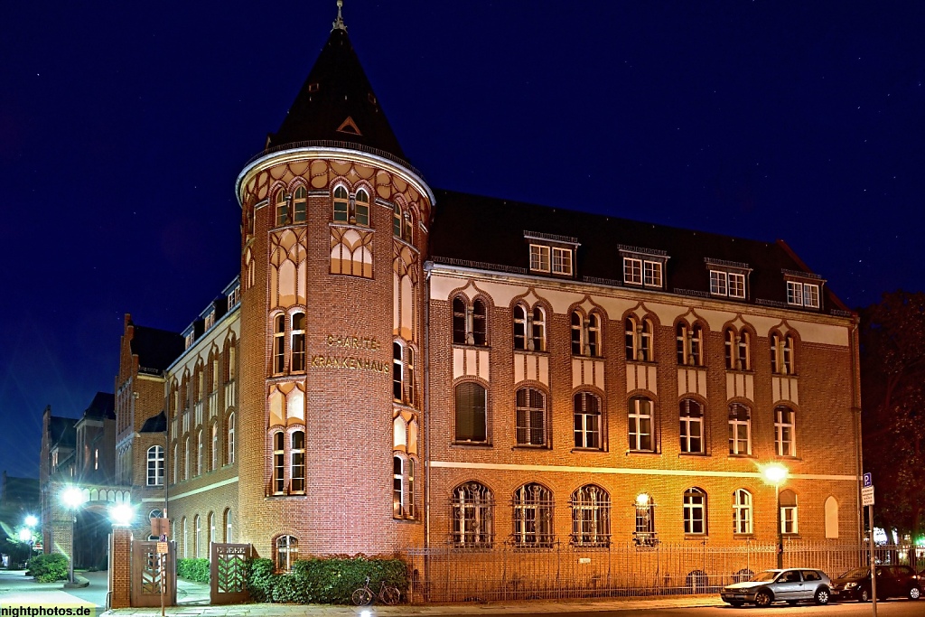 Berlin MItte Charité Friedrich-Althoff-Haus am Charitéplatz