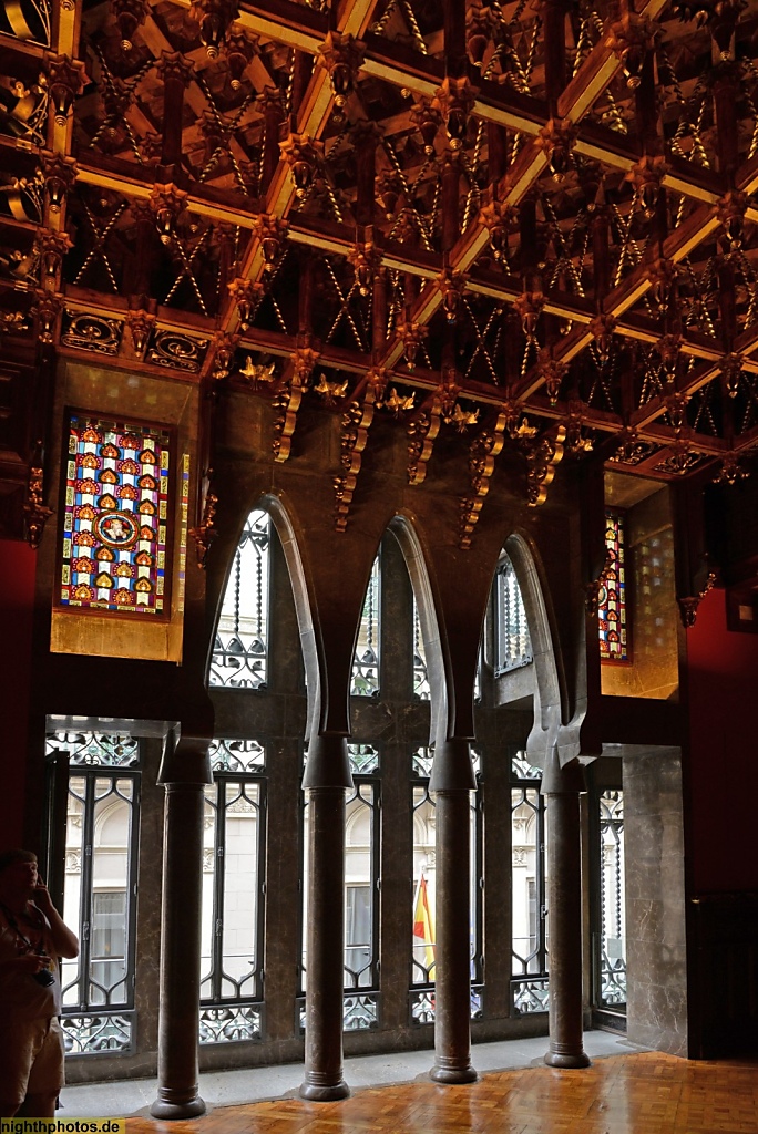 Barcelona Palau Güell erbaut 1886-1890 von Antoni Gaudí Empfangssaal