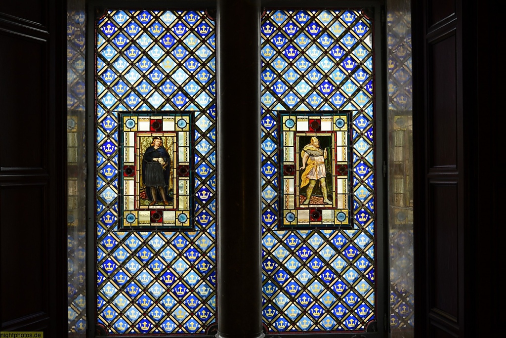 Barcelona Palau Güell erbaut 1886-1890 von Antoni Gaudí Schlafbereich Fenster