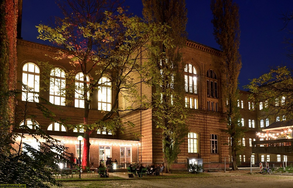 Berlin Wilmersdorf Universität der Künste ehemaliges Joachimsthalsches Gymnasium erbaut 1876-1880 Hofseite