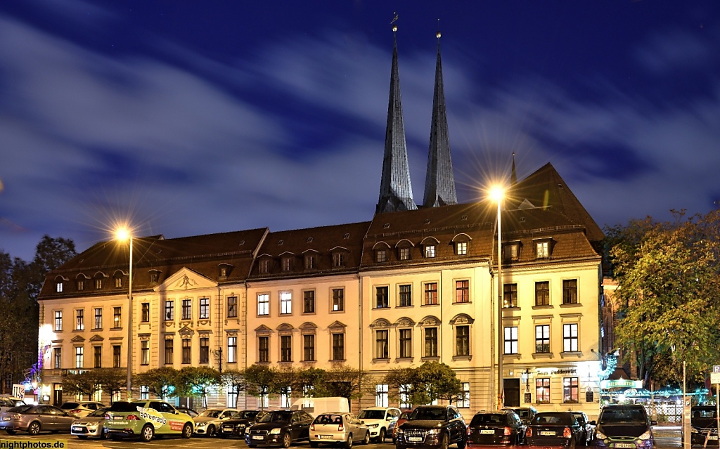 Berlin Mitte Nikolaiviertel am Mühlendamm