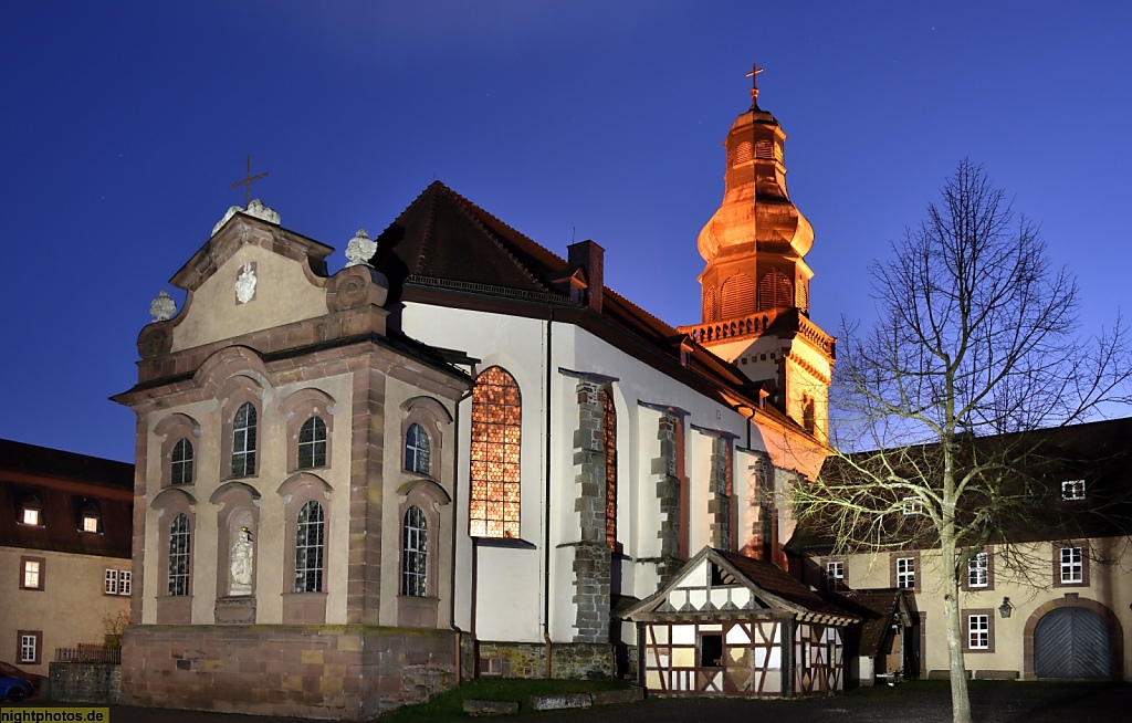 Fulda Johannesberg Kirche St Johannes der Täufer erbaut 811 Neuaufbau 1522 Anbau barocke Sakristei 1744