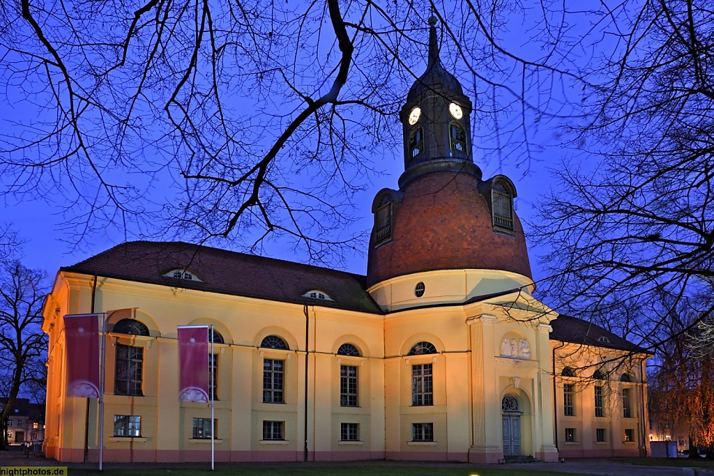 Neuruppin Pfarrkirche Sankt Marien erbaut 1801-1806 von François Philipp Berson und Carl Ludwig Engel heute Kultur- und Kongresszentrum