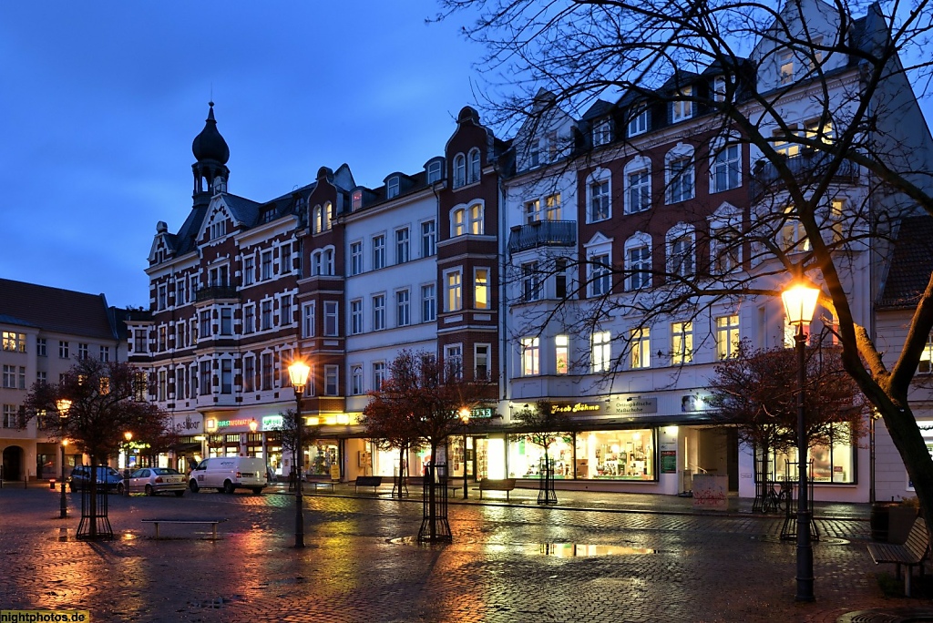 Berlin Köpenick Schlossplatz mit Eckhaus erbaut 1888