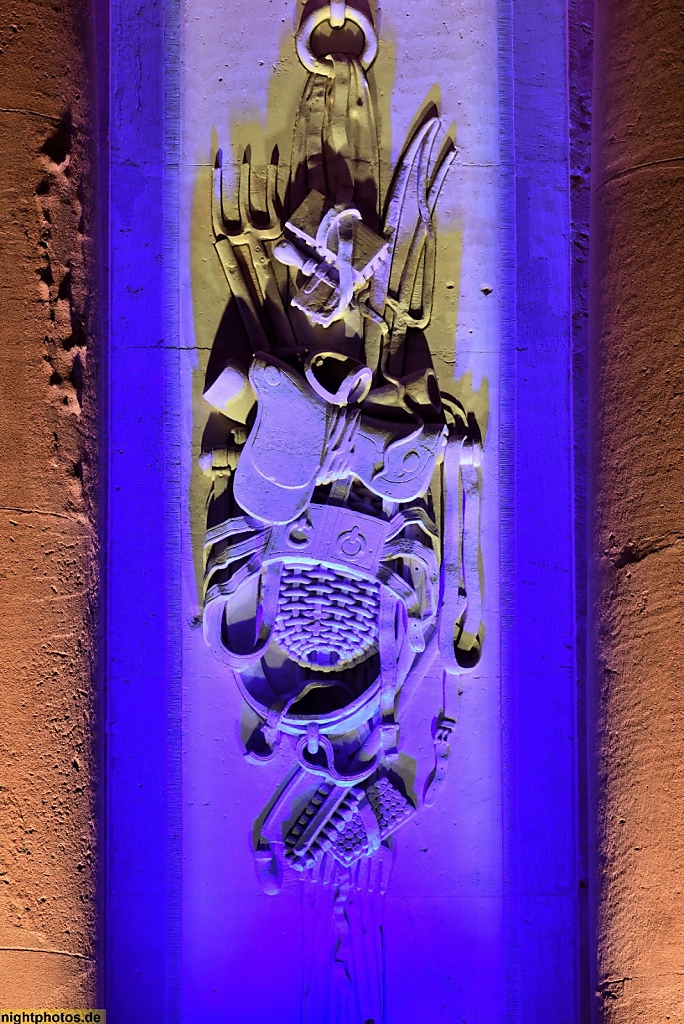 Potsdam Relief am ehemaligen Kutschpferdestall erbaut 1787-1789 heute Haus der Brandenburgisch-Preussischen Geschichte
