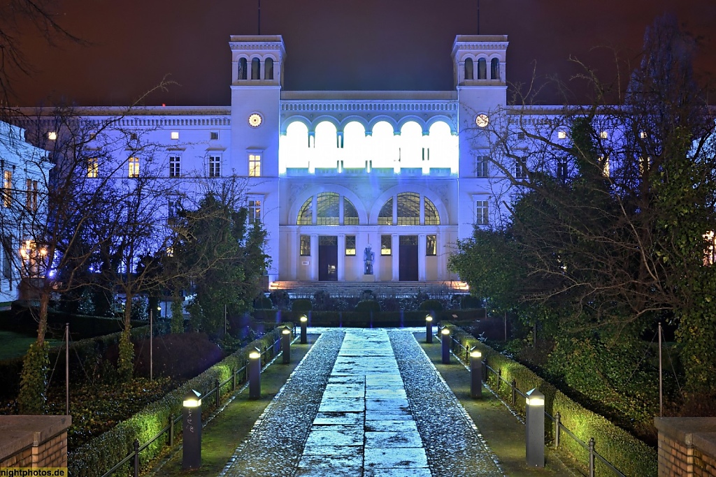 Berlin Mitte Moabit Hamburger Bahnhof erbaut bis 1847 von Architekten Friedrich Neuhaus und Ferdinand Wilhelm Holz im Stil des Klassizismus