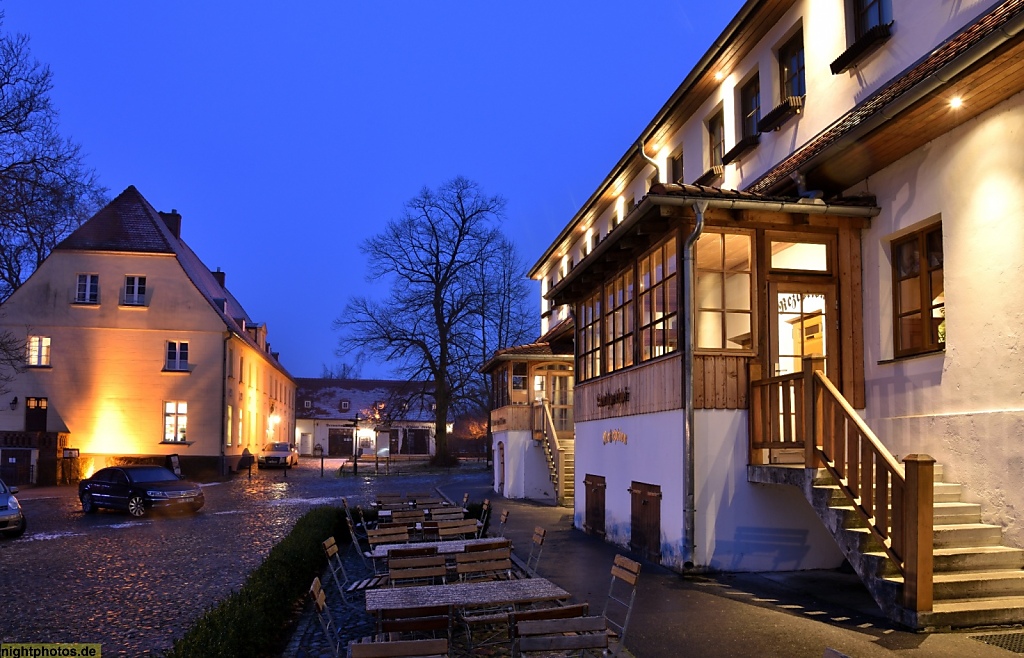 Grossbeeren Diedersdorf Gutshof Schloss Diedersdorf erbaut 1798-1800 Herrenhaus und Landgasthof