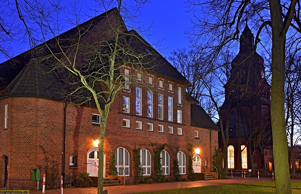 Berlin Spandau evangelisches Johannesstift Grosser Festsaal und Stiftskirche erbaut 1907-1910 von Architekten Hermann Solf Franz Wichards Otto Kuhlmann