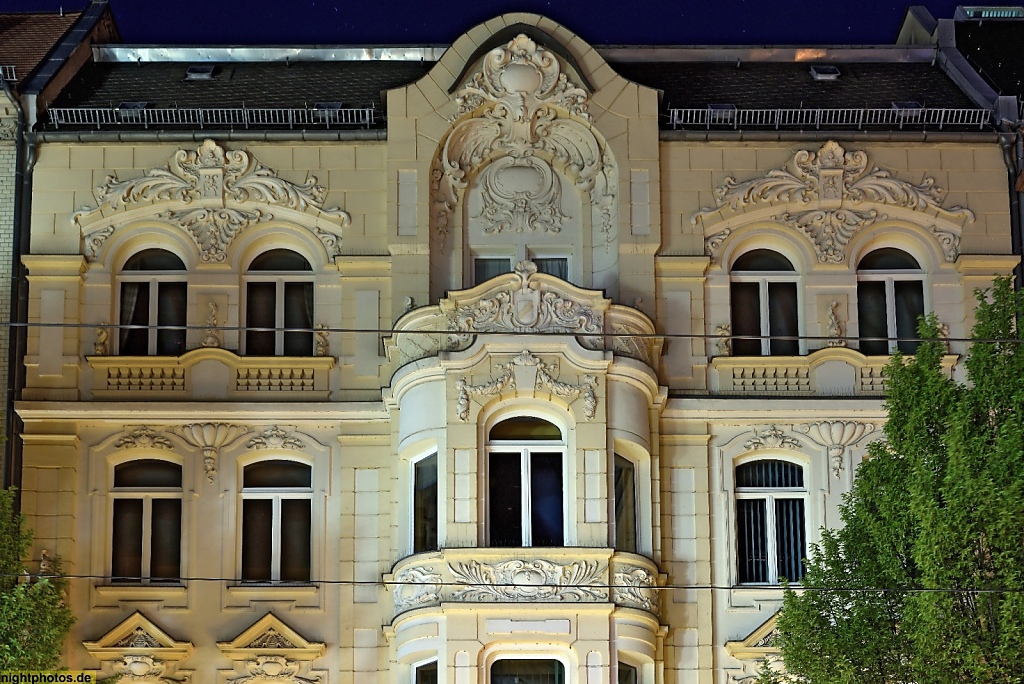 Zwickau Mietshaus errichtet 1898 als neobarocker Putzbau in der Bahnhofstrasse 6