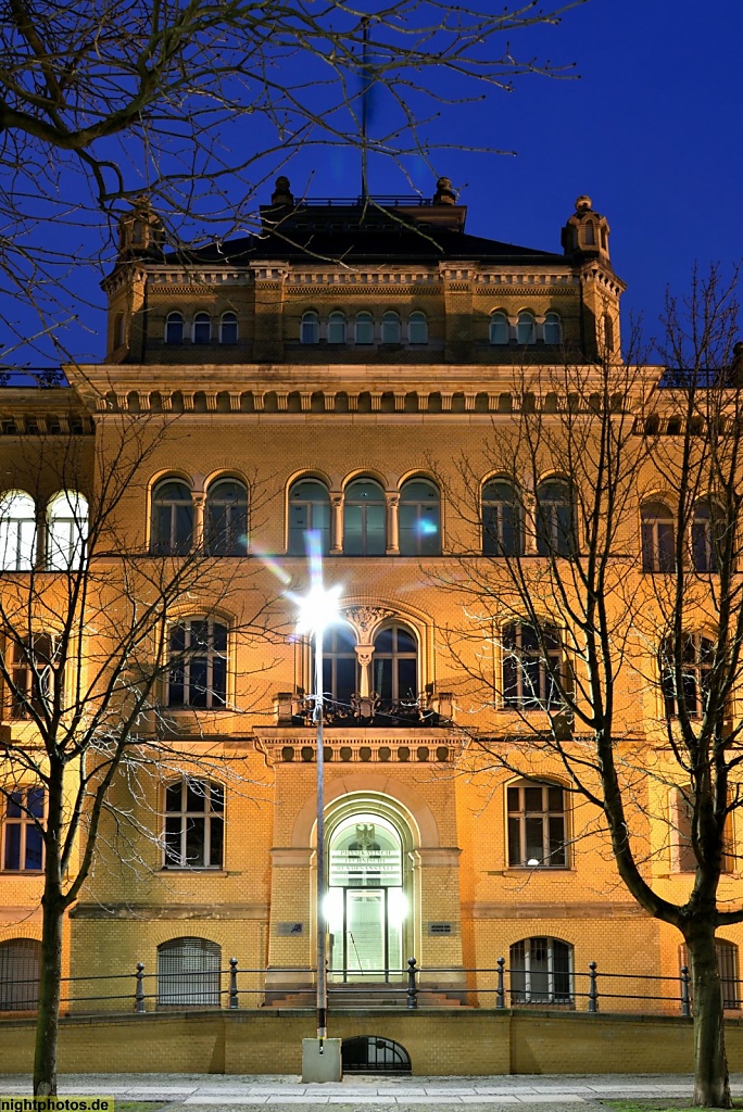 Berlin Charlottenburg Hauptgebaeude der Technischen Abteilung in der Physikalisch-Technischen Reichsanstalt erbaut 1894-1897 von Theodor Astfalck