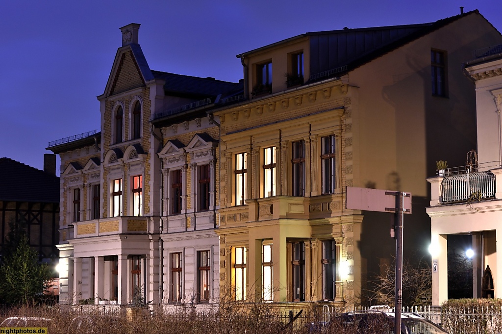 Berlin Friedrichshagen Wohnhäuser aus der Gründerzeit mit klassizistischen Stilelementen in der Josef-Nawrocki-Straße 13-15
