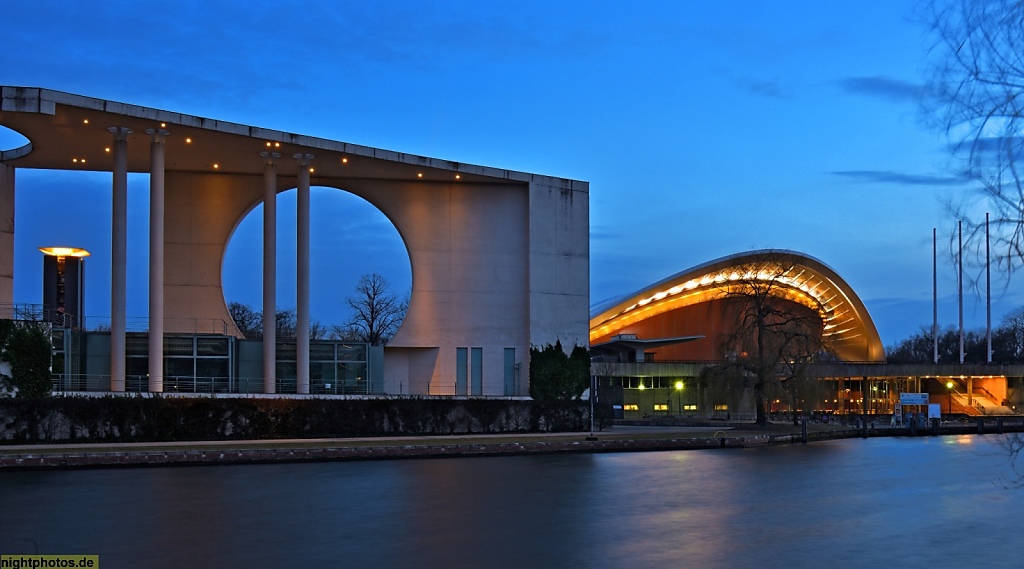 Berlin Regierungsviertel Tiergarten Bundeskanzleramt und Haus der Kulturen der Welt am Bettina-von-Arnim-Ufer der Spree