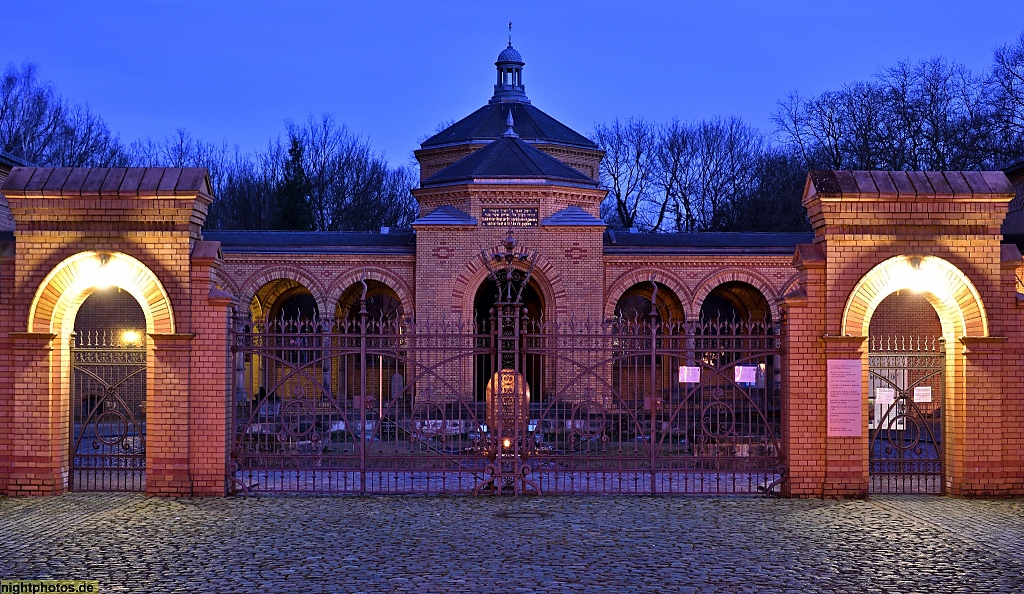 Berlin Weissensee Friedhof der Jüdischen Gemeinde erbaut 1880 nach Entwurf von Hugo Licht